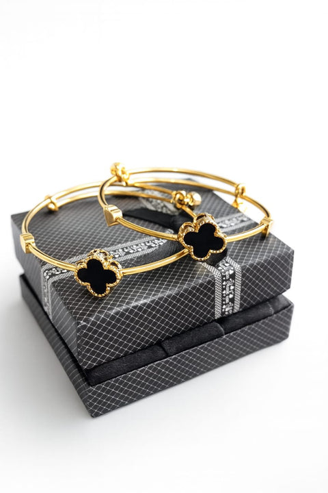 Luxury Gold Plated Clover Bracelet – Elegant Black Stone Bangle💖✨