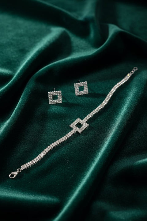 Necklace +Square Stud Earrings